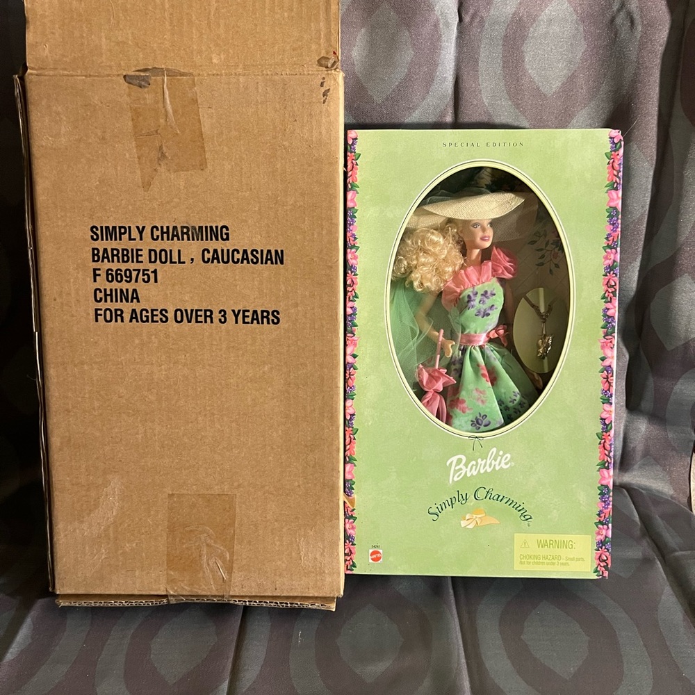 Simply Charming Barbie Doll Blonde Special Edition 2001 Mattel 54241 - Picture 5 of 12